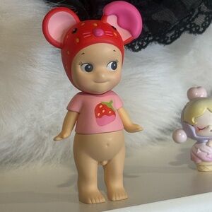 Sonny Angel Strawberry love